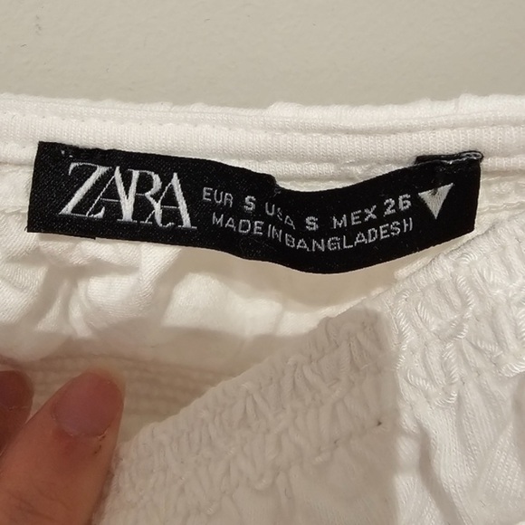 Zara White Puff Sleeve Smocked Cropped Top S - Picture 4 of 5
